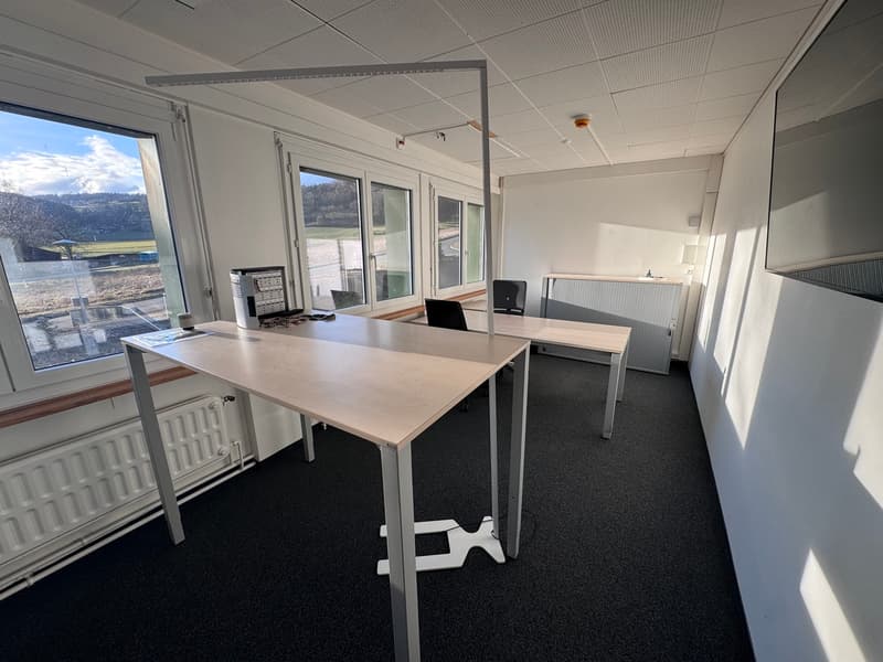Granges-Marnand, à louer, bureaux et dépôts de 408 m2 (5)