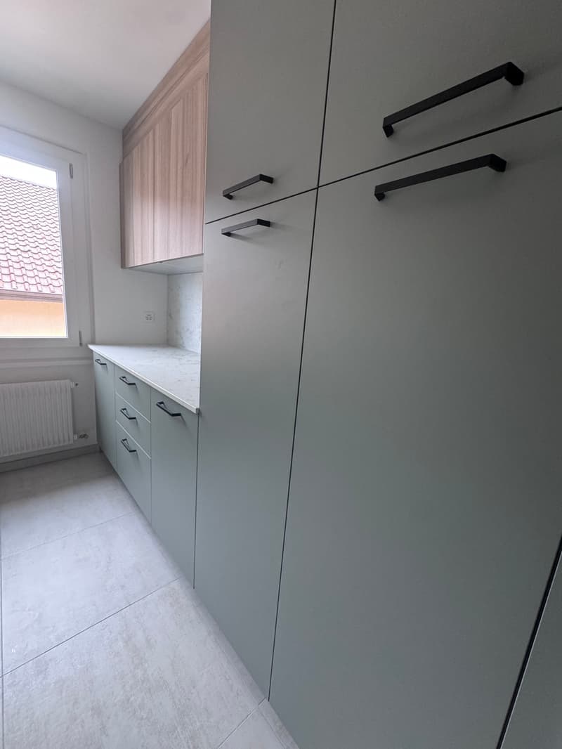 Payerne, à louer, appartement de 4.5 pièces, refait à neuf avec balcon (2)