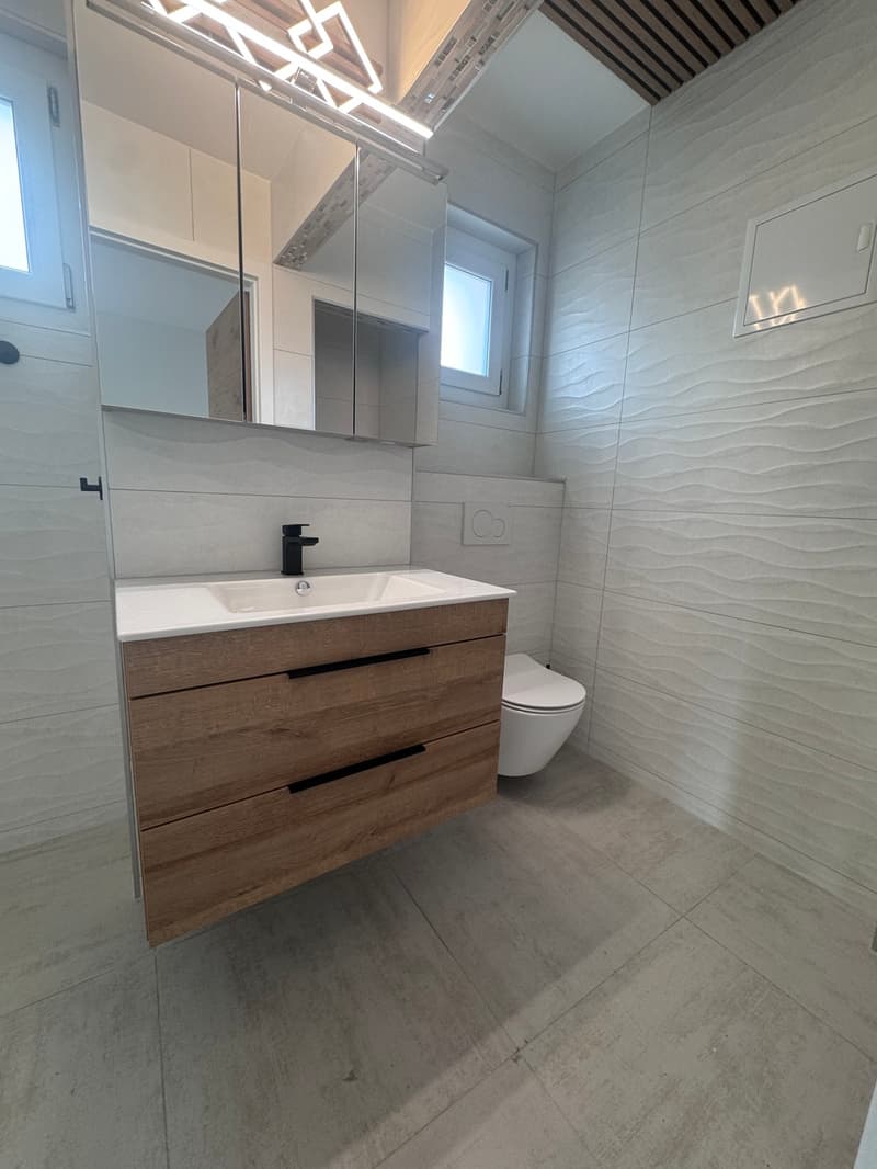 Payerne, à louer, appartement de 4.5 pièces, refait à neuf avec balcon (10)