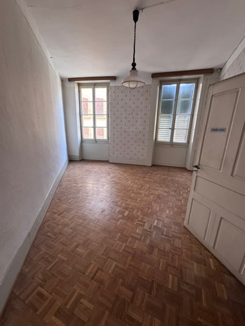 Moudon, à vendre, bâtiment à rénover, 4 étages de 70 m2, centre ville (9)