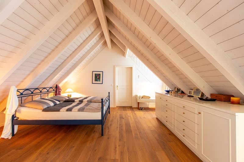 Zimmer 3 mit Ensuite-Badezimmer / Chambre 3 avec salle de bain attenante