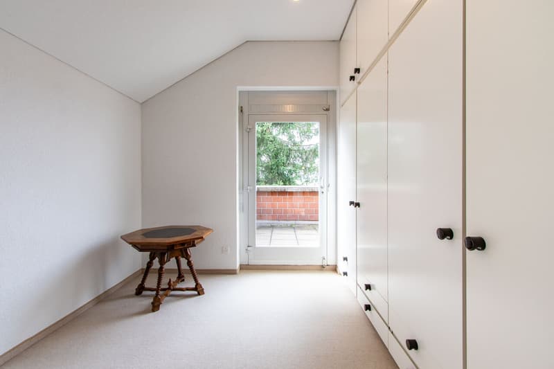 Obergeschoss: Ankleide bei Zimmer 3 / 1er étage: dressing vers chambre 3