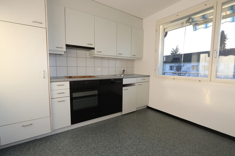 gemütliche 4-Zimmer-Wohnung an ruhiger Lage (3)