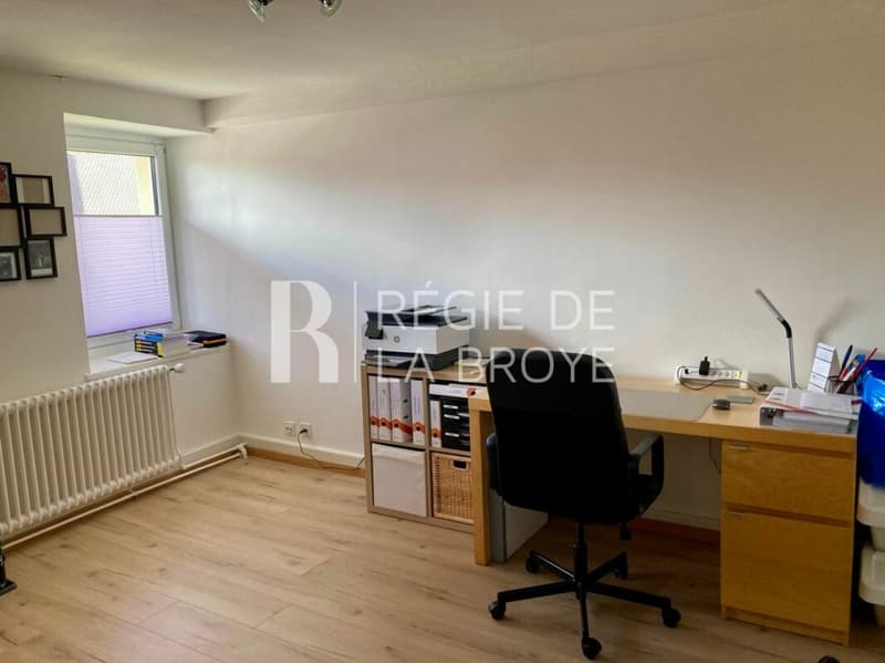 Appartement de 3.5 pièces au 1er étage à Molondin (6)
