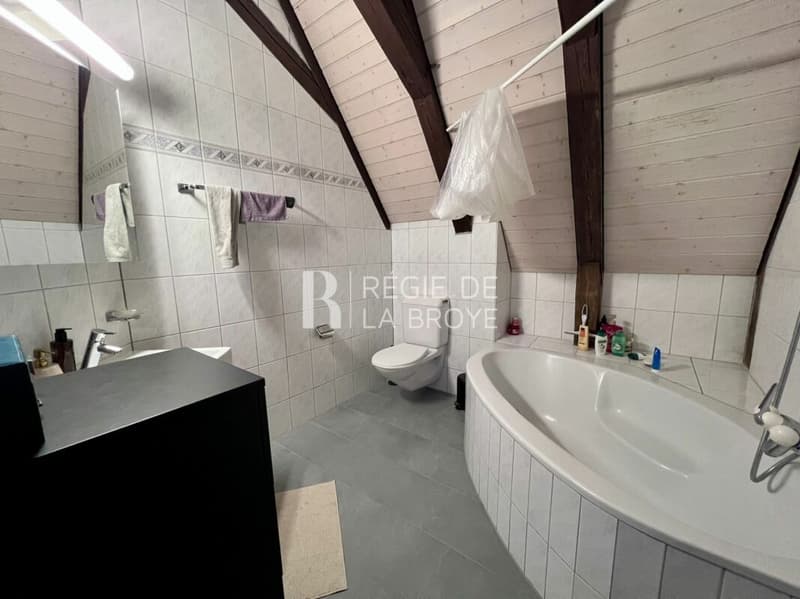Appartement de 4.5 pièces à Estavayer-le-Lac (8)