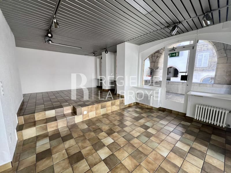 Surface commerciale de 140 m² à Estavayer-le-Lac (4)