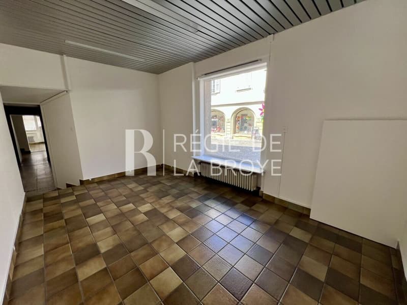 Surface commerciale de 140 m² à Estavayer-le-Lac (7)