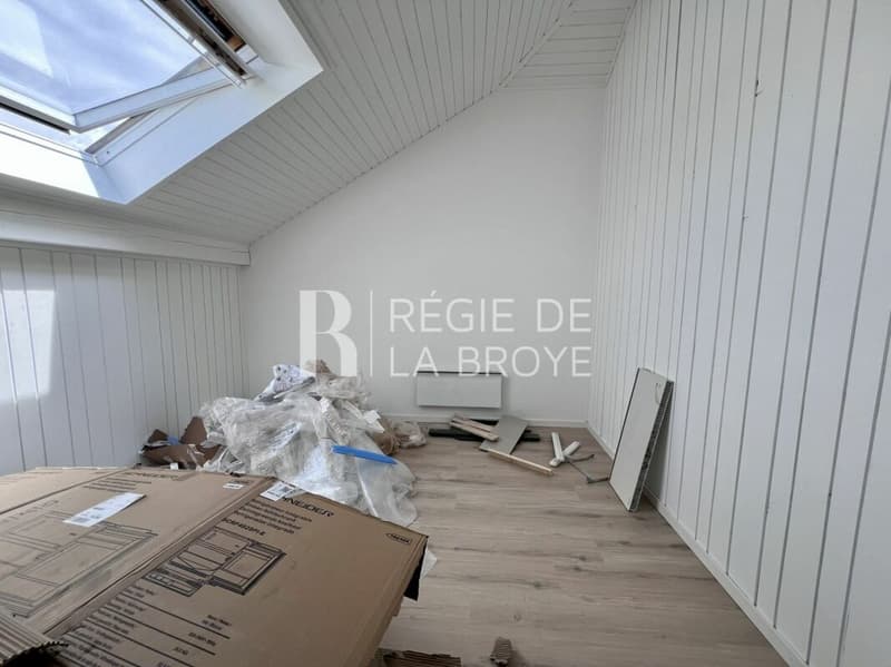 Appartement rénové de 2.5 pièces à Murist (6)