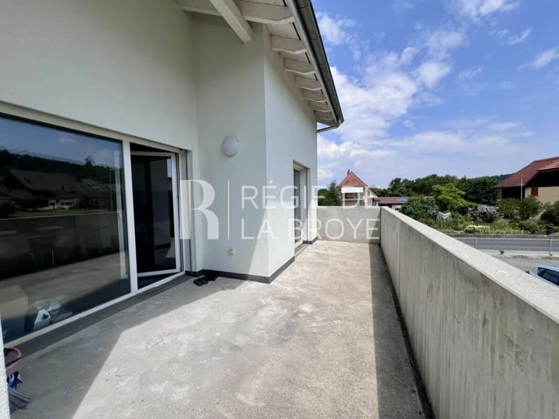 Appartement de 3.5 pièces à Chabrey (2)