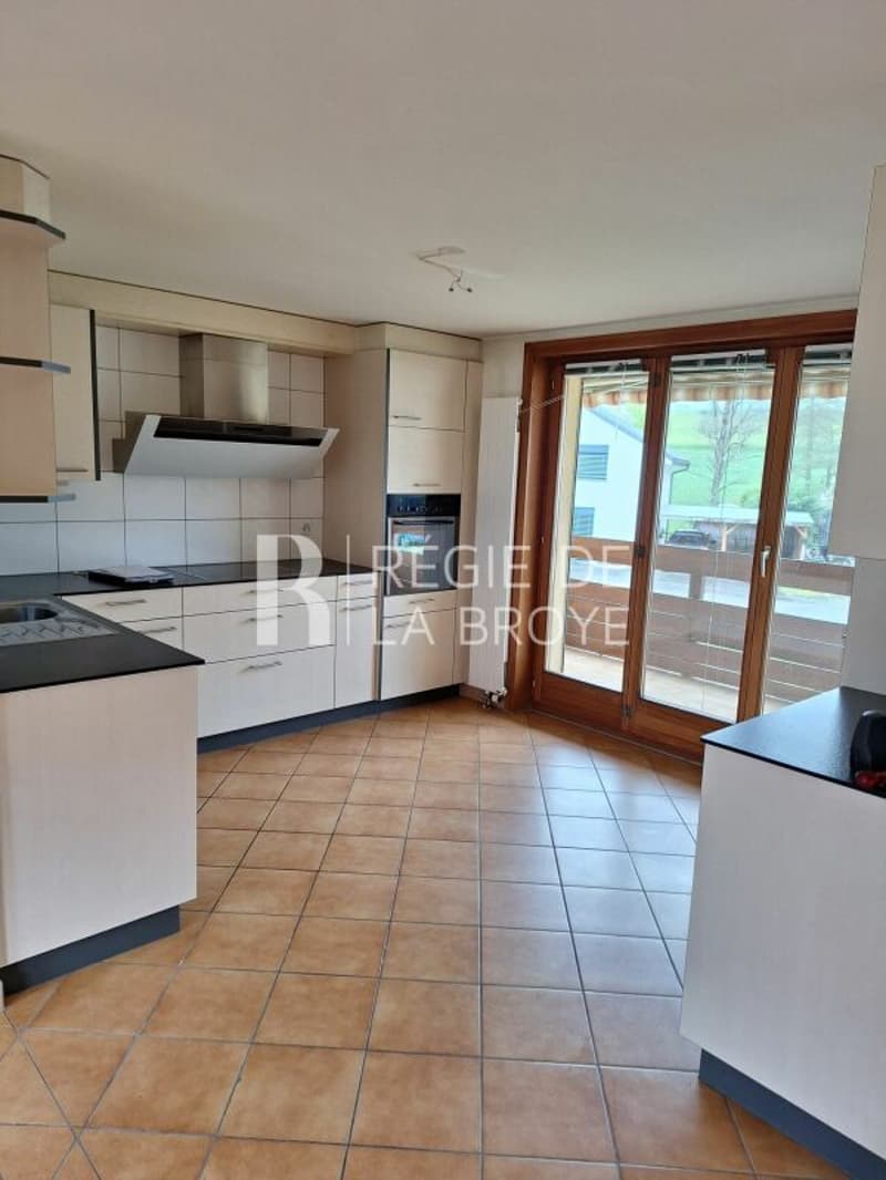 Appartement de 5.5 pièces à Sédeilles (2)