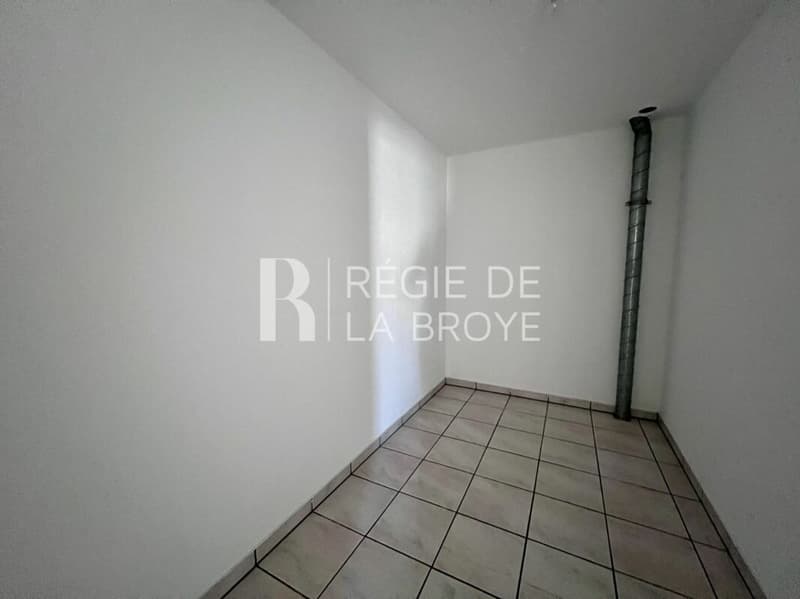 Appartement de 4.5 pièces à Champtauroz (15)