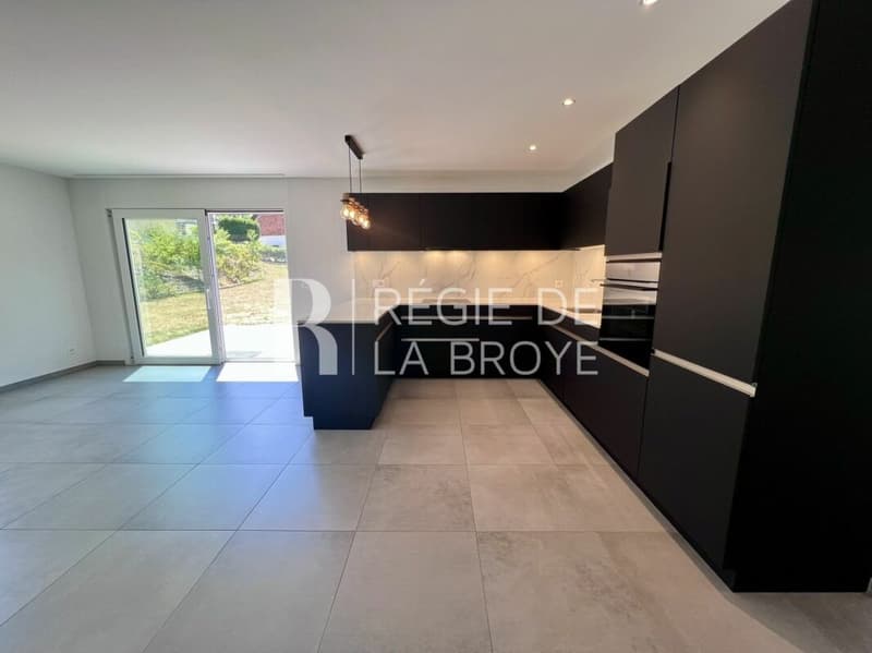 Duplex de 3.5 pièces à Dompierre FR (4)