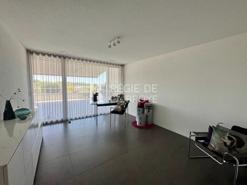 Appartement de standing 4.5 pièces à Gampelen (10)