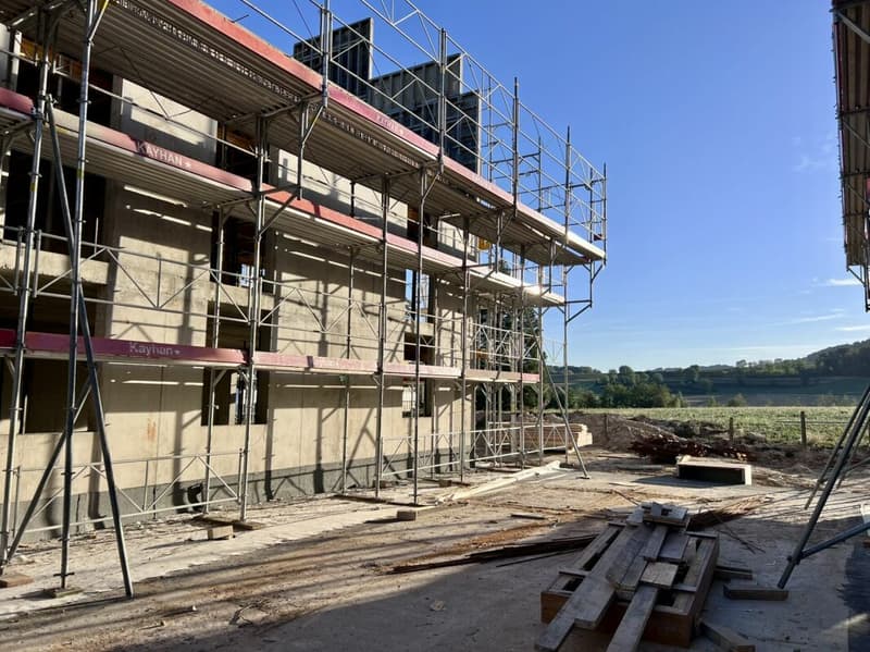 Nouveau quartier résidentiel à Frasses - Appartement neuf de 5.5 pièces (8)