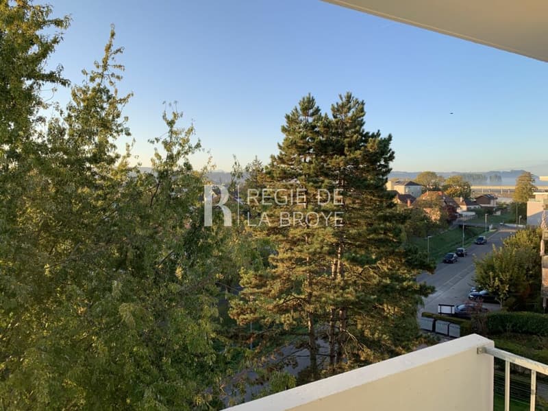 Studio avec balcon à Yverdon-les-Bains (2)
