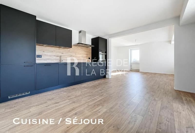 Grand 4.5 pièces rénové de 101 m² - 3 chambres et 2 salles d'eau - Montet (2)