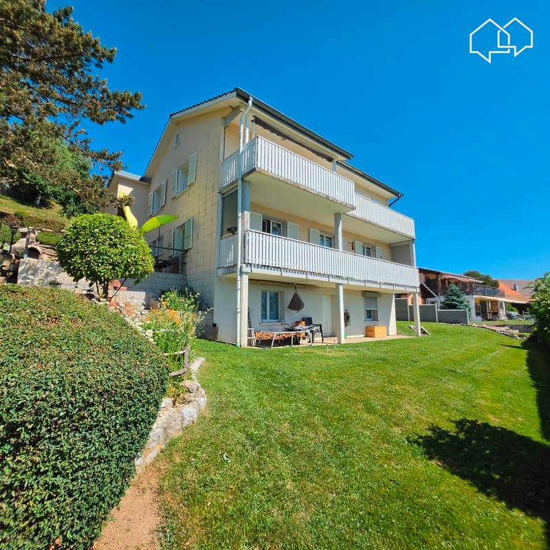 Emplacement de rêve pour cette maison de 2 logements (3)