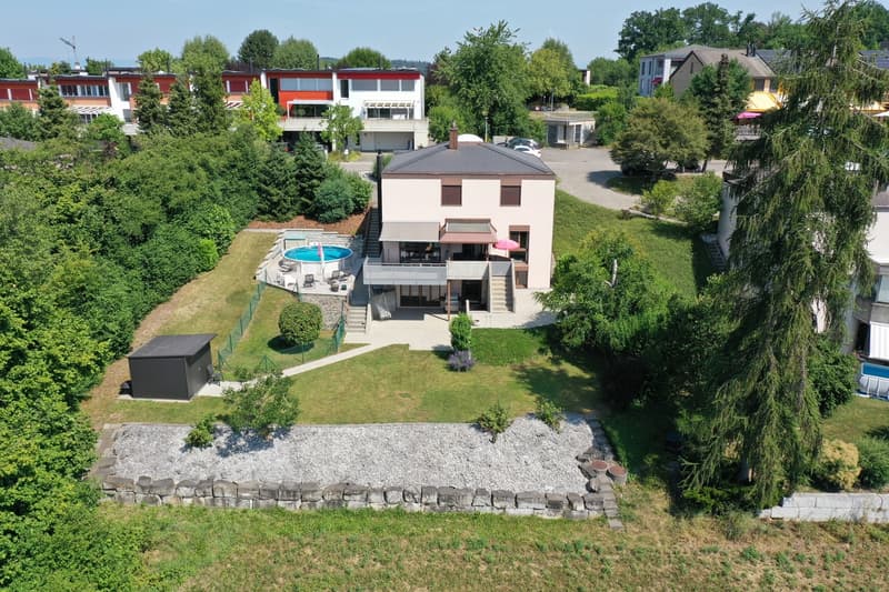 Spacieuse villa individuelle entièrement rénovée (2)