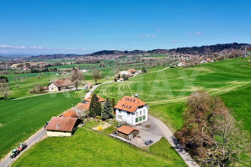 Immeuble de 3 appartements en pleine campagne (1)