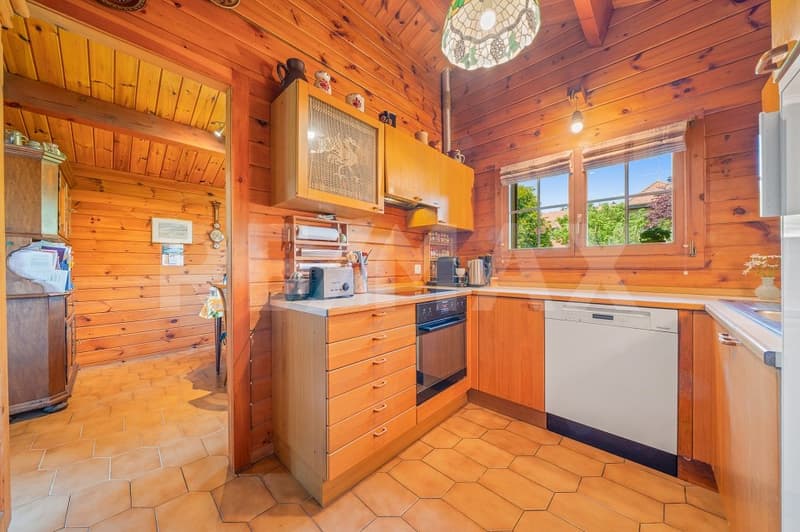A 5 min. de Vaulruz: maison chalet sur une parcelle de 1'198 m² (8)