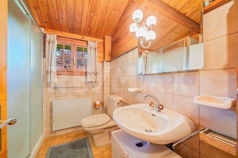 A 5 min. de Vaulruz: maison chalet sur une parcelle de 1'198 m² (11)