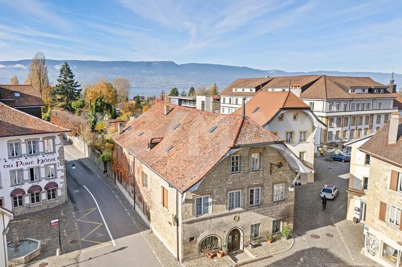Un Joyaux historique au centre d'Estavayer: 600 m² habitables (2)