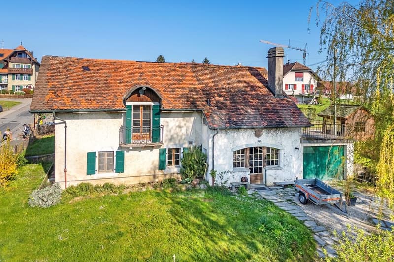 Maison de 1750 : cadre bucolique et apaisant, à rénover (1)