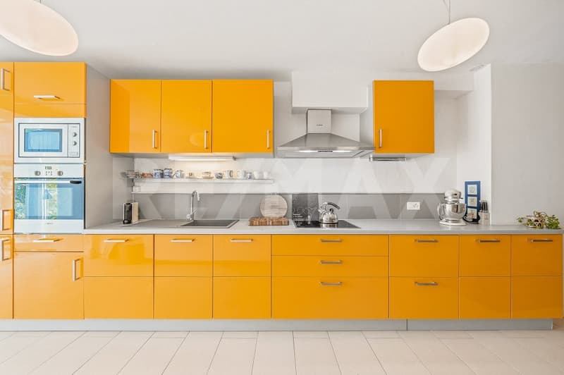 Au centre du village: appartement de 207 m² habitables, 5,5 pièces (8)