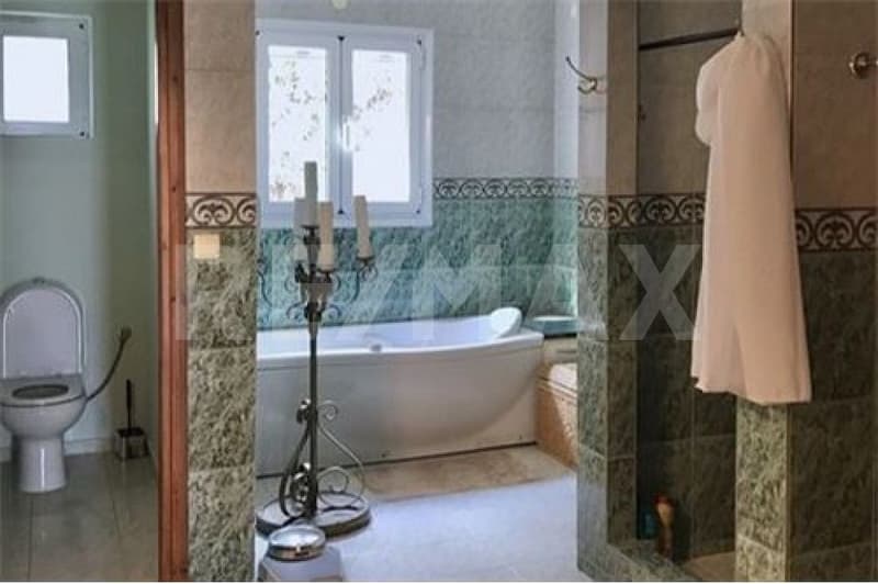 Havre de paix en Crète, Villa avec piscine au milieu des oliviers (11)