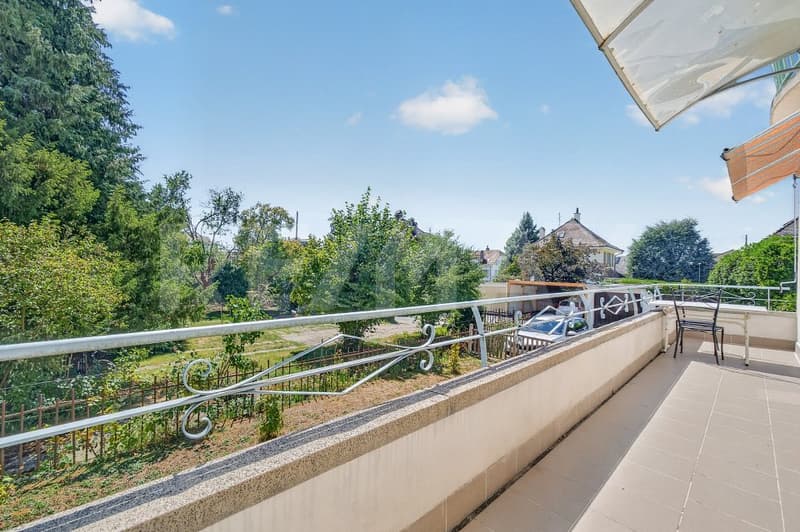 Aux portes de Lausanne: villa familiale avec jardin (5)