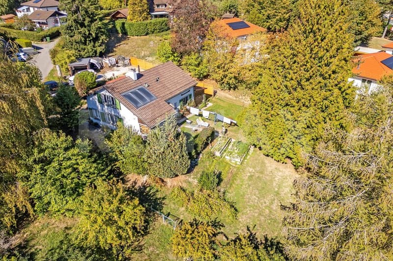 Une propriété aux multiples possibilités dans un environnement verdoyant (1)