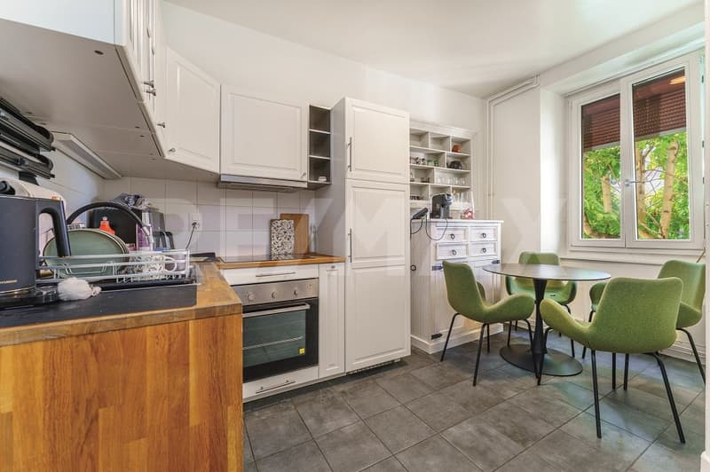 Immeuble de rendement : 2 surfaces commerciales et 4 appartements 3.5 pièces (7)