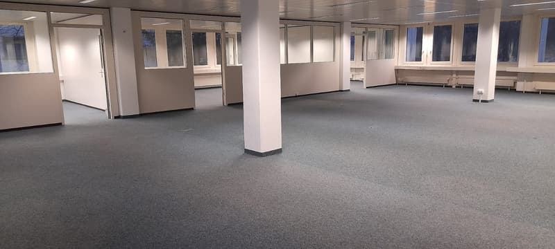 Bureaux de 280 m2 à louer, à Fribourg (3)