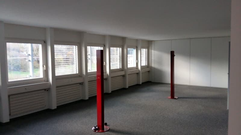 Bureaux de 124 à 637 m2 à Granges-Paccot/Fribourg - loyer dès CHF 200.-/m2/annuel (7)