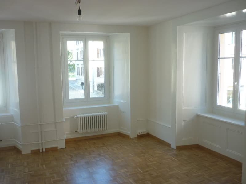 01036 - Appartement 3 pièces - Serre 9 - La Chaux-de-Fonds (4)