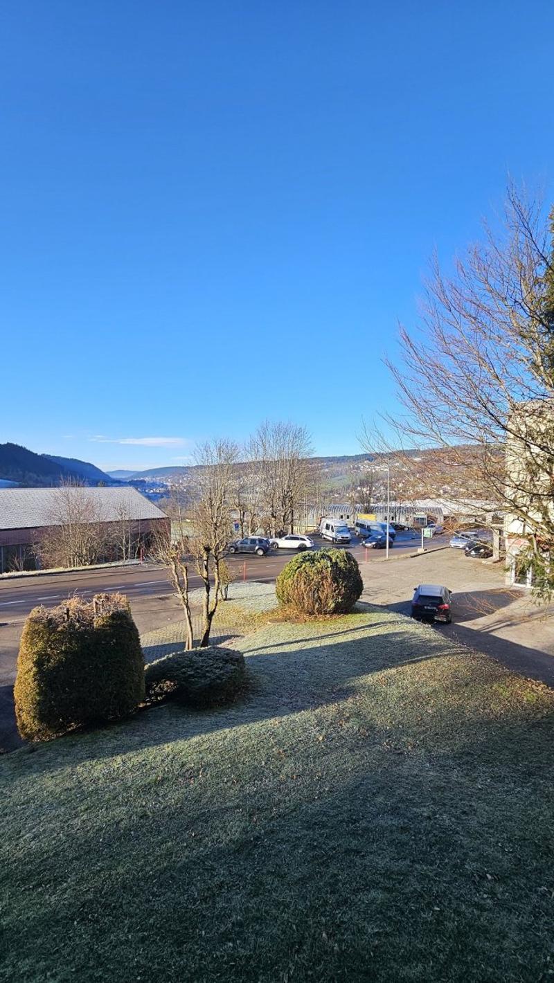 05740 - Appartement 4½ pièces 1er loyer net offert - Grand-Rue 30 - Les Brenets (2)