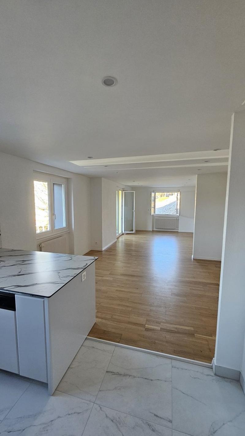 05740 - Appartement 4½ pièces 1er loyer net offert - Grand-Rue 30 - Les Brenets (4)