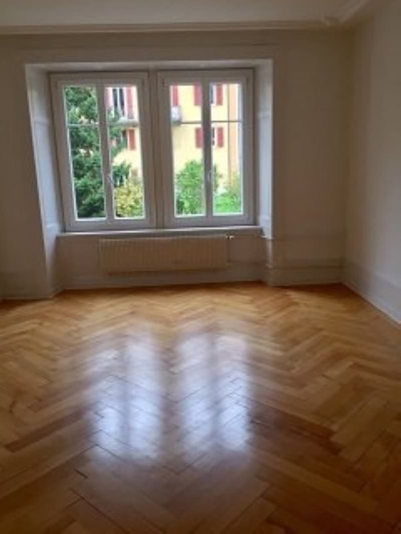 01064 - Appartement 4 pièces - Temple-Allemand 87 - La Chaux-de-Fonds (2)