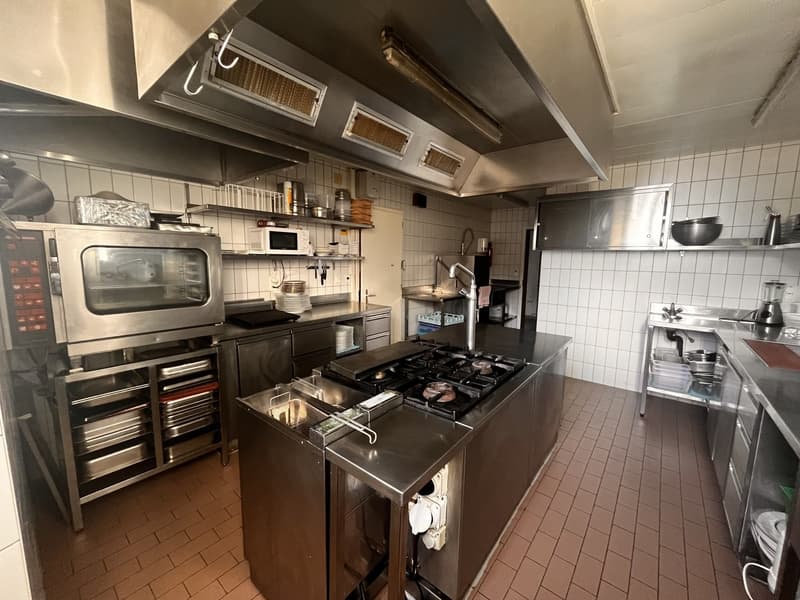 Restaurant à louer à Romont ! (4)