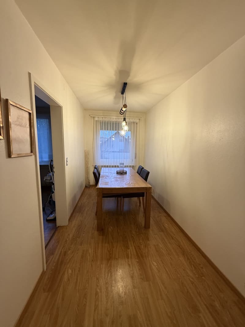 Schöne 3.5 Zimmerwohnung in Flamatt ! (4)