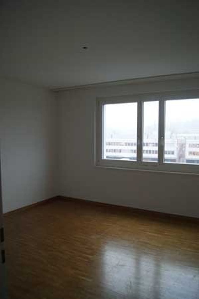 Très bel appartement de 2,5 pièces à Givisiez (3)