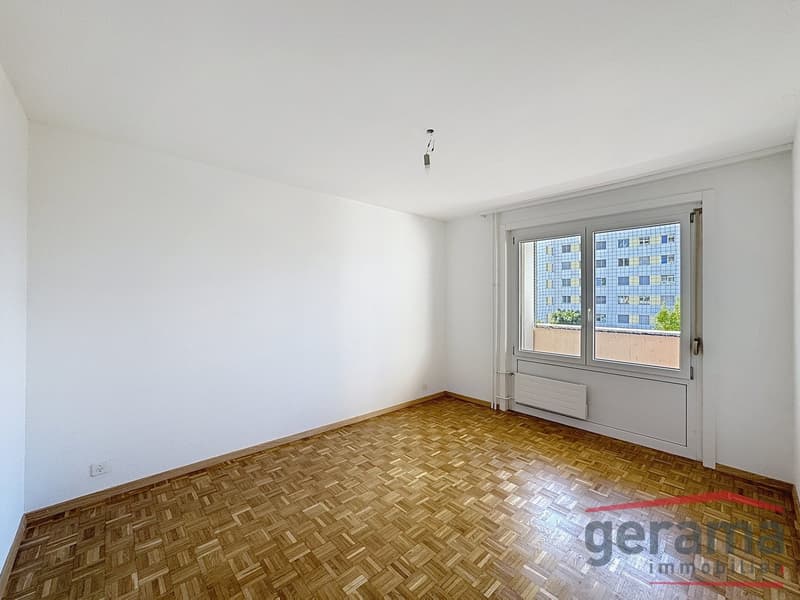 Bel appartement 2.5 pièces au 1er étage (3)