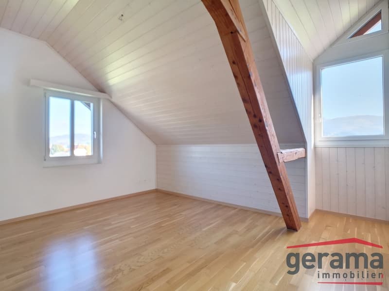 Charmante 5.5 Zimmerwohnung in Plaffeien. (3)