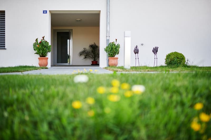 Ruhig gelegene, moderne 4.5 Zimmerwohnung (6)