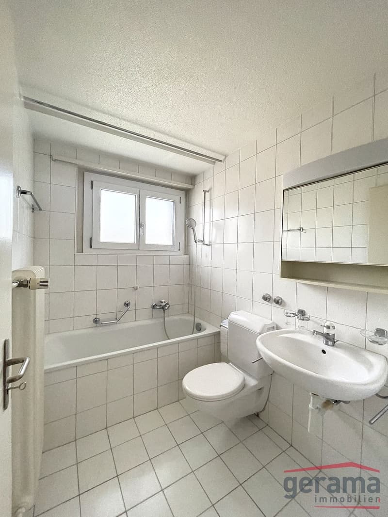Charmante 3.5 Zimmerwohnung in Oberschrot (6)