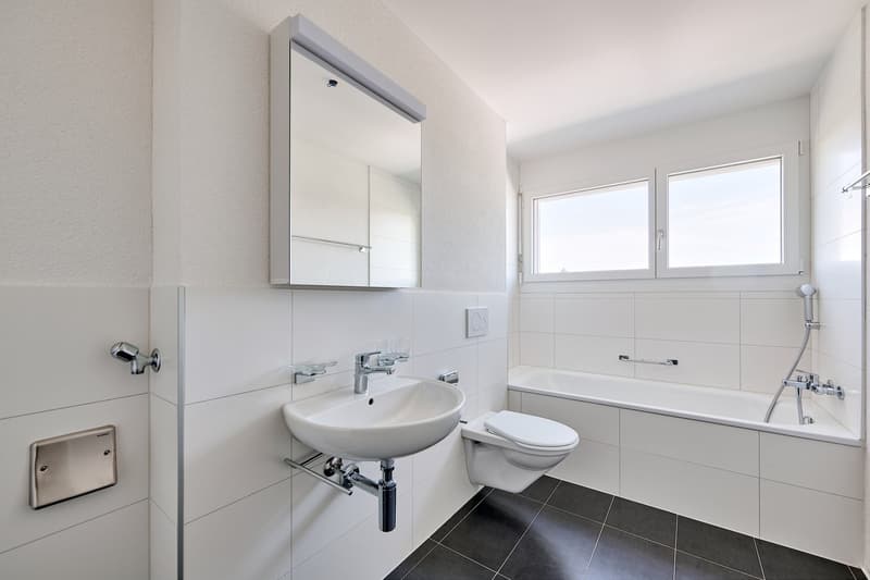 Schöne 3.5 Zimmerwohnung in St. Antoni ! (4)