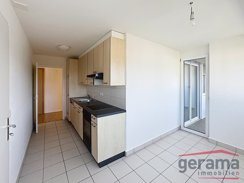 Appartement lumineux de 3.5 pièces au 4ème étage (3)