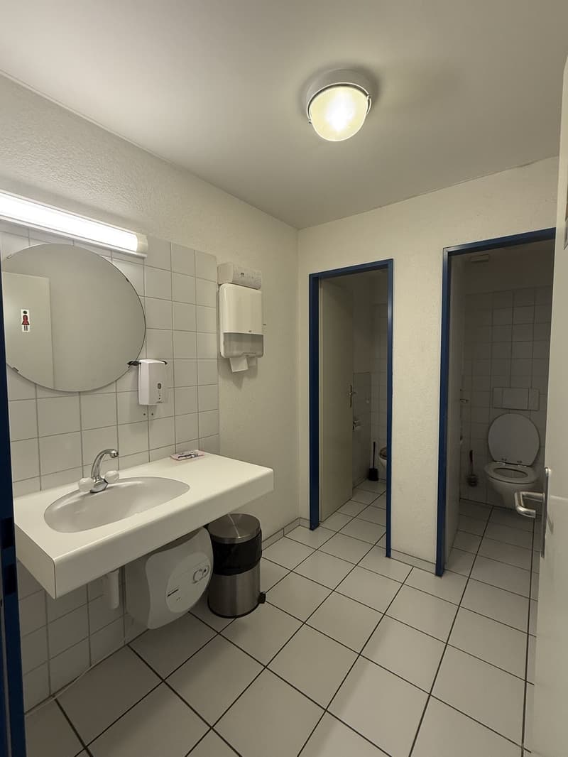 Spacieux bureau à Givisiez ! (4)