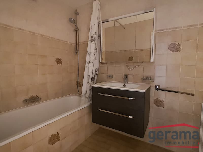 Renovierte 3.5 Zimmer-Wohnung in Tentlingen (6)