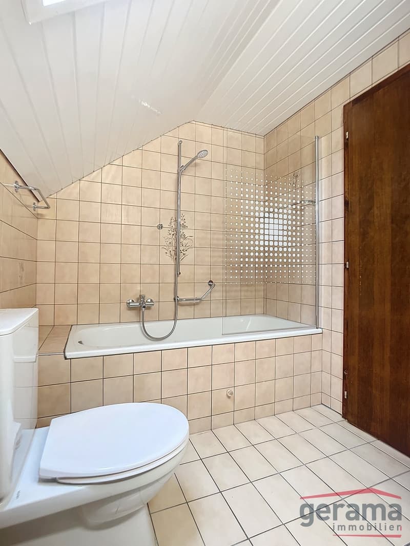 Charmante 2.5 Zimmerwohnung in Tafers (4)